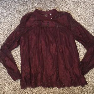 Xhiliaration Lace Top NWOT